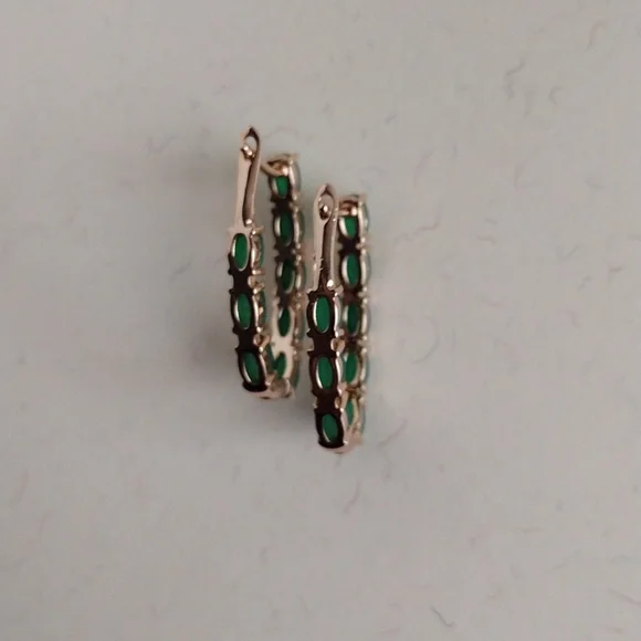 Gold emerald drop earrings - Picture 6 of 8